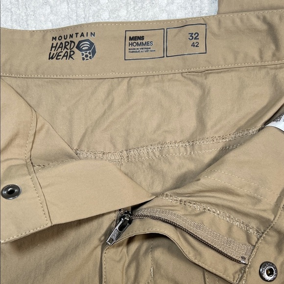 Mountain Hardwear Khaki Chinos 32X42 - Picture 2 of 11